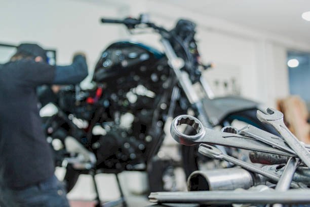 Motocikl u servisu